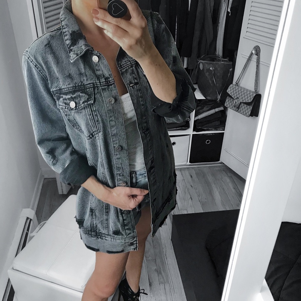 LAST 1▪️Washed Black Oversized Denim Jean Jacket - Picture 2 of 7